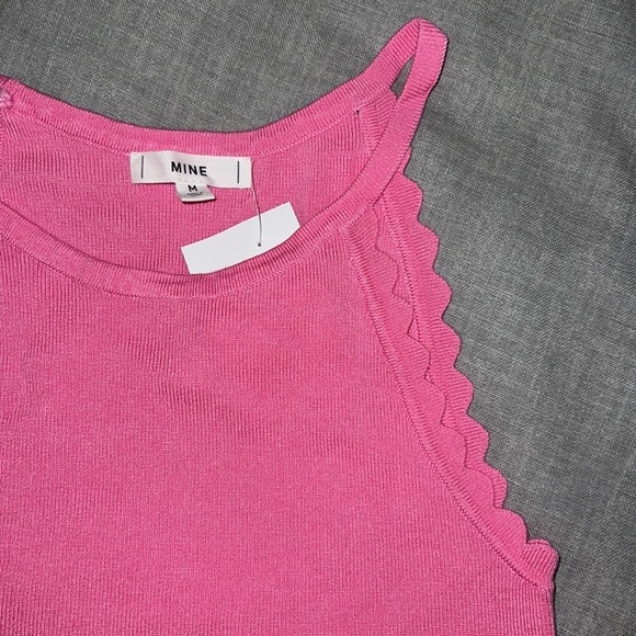 “Mine” scalloped tank - Picture 3 of 3